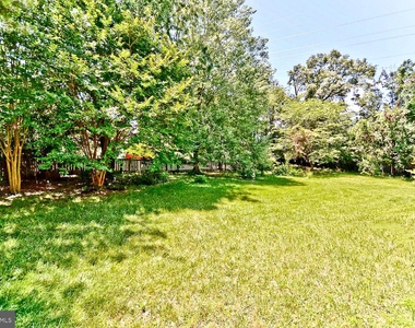 4001 Taunton Drive - Photo Thumbnail 19