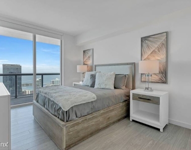 1331 Brickell Bay Dr - Photo Thumbnail 7