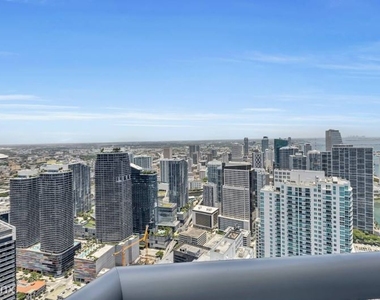 1331 Brickell Bay Dr - Photo Thumbnail 18