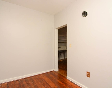 2022 W. Wabansia, Unit 1 - Photo Thumbnail 17