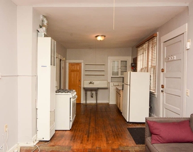 2022 W. Wabansia, Unit 1 - Photo Thumbnail 7