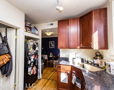 2339 W Mclean Ave, #3 - Photo Thumbnail 3