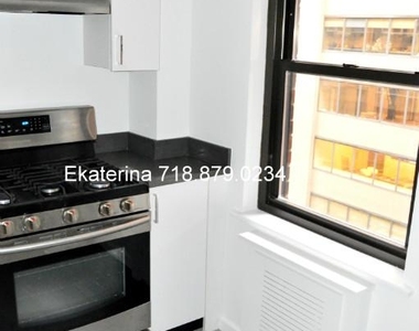 157 East 57th Street - Photo Thumbnail 0