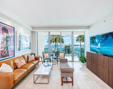 1331 Brickell Bay Dr - Photo Thumbnail 14