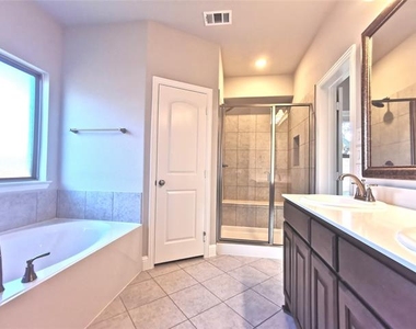 3010 Pronghorn Drive - Photo Thumbnail 9