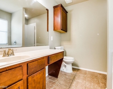 1422 Post Oak Trail - Photo Thumbnail 22