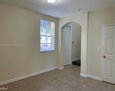 9323 Sw 227th St 7-5 - Photo Thumbnail 18