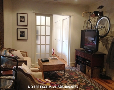 232 Elizabeth Street, #4C - Photo Thumbnail 1