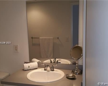 19390 Collins Ave 1402 - Photo Thumbnail 14