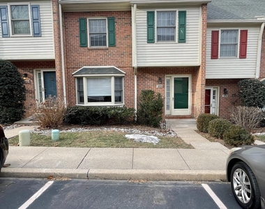 503 Brighton Circle - Photo Thumbnail 18