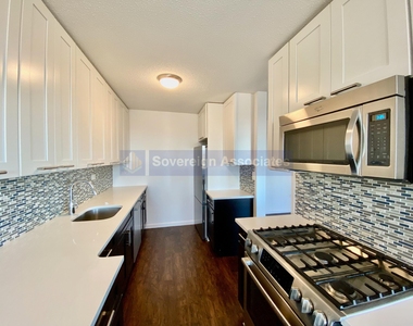 150 West 225th Street - Photo Thumbnail 7