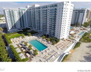 2301 Collins Ave 937 - Photo Thumbnail 9