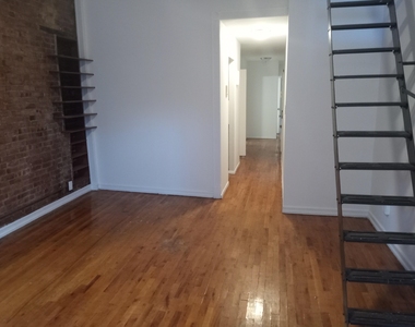 338 WEST 47 STREET - Photo Thumbnail 3