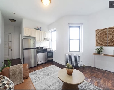 715 East 5th Street - Photo Thumbnail 9
