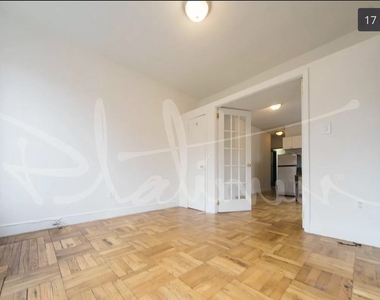 715 East 5th Street - Photo Thumbnail 4