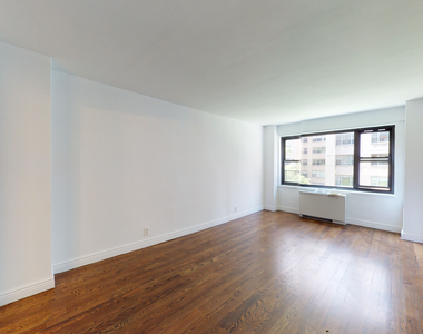 405 East 56th Street - Photo Thumbnail 0