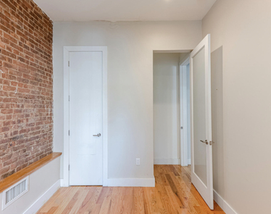 737 Bushwick Avenue - Photo Thumbnail 2