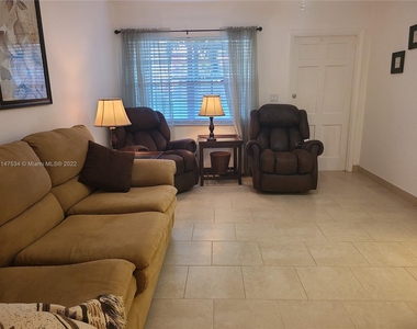 1150 Atlantic Shores Blvd - Photo Thumbnail 5