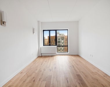 407  Lenox Ave - Photo Thumbnail 1