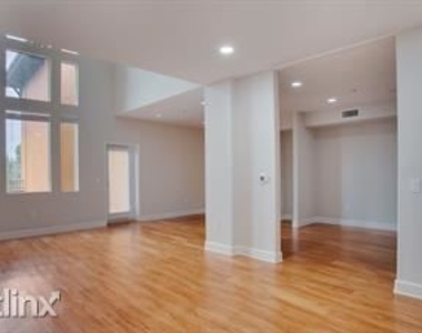 340 Hauser Blvd # 5-411 - Photo Thumbnail 7