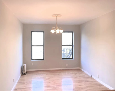 561 Lenox Avenue - Photo Thumbnail 4