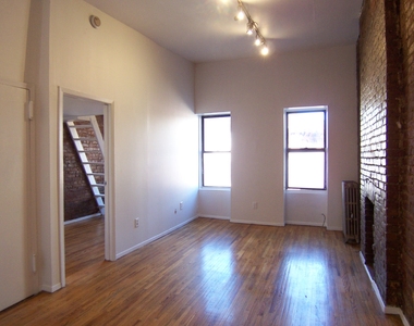 372 West 46th Street - Photo Thumbnail 0