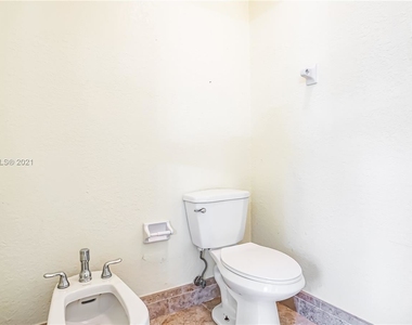 13520 Sw 260th St - Photo Thumbnail 10