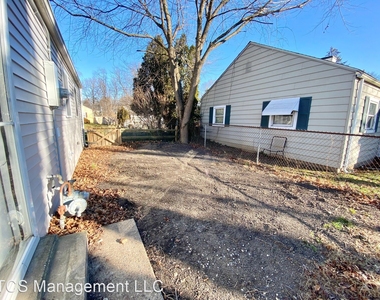 2950 Butler Avenue - Photo Thumbnail 12