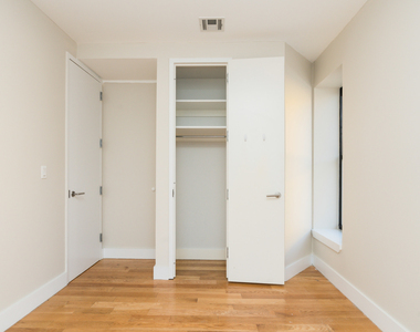 951 Prospect Pl - Unit: 1L - Photo Thumbnail 11