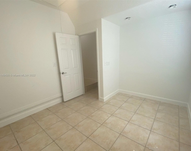 11511 Sw 153rd Ct - Photo Thumbnail 31