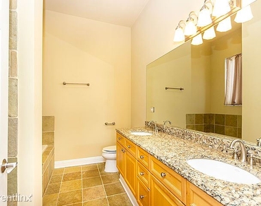 924 W Cornelia Ave 4n - Photo Thumbnail 15