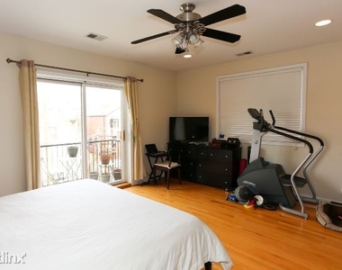 3655 N. Southport, Unit 3s - Photo Thumbnail 10