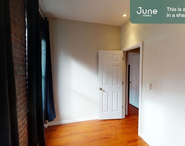 351 West 46 - Photo Thumbnail 1