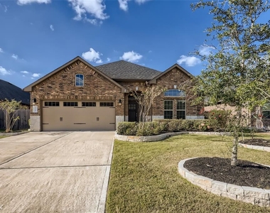 511 Yellow Bullhead Court - Photo Thumbnail 0