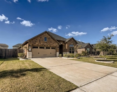 511 Yellow Bullhead Court - Photo Thumbnail 1