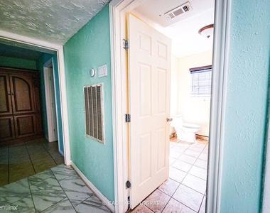 4307 Tidewater Drive - Photo Thumbnail 14