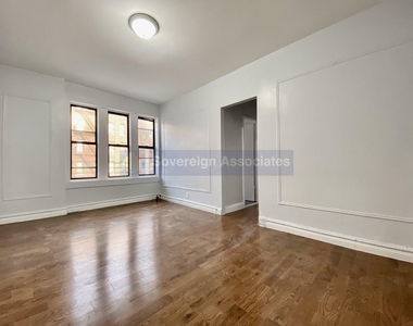 518 West 204th Street - Photo Thumbnail 1