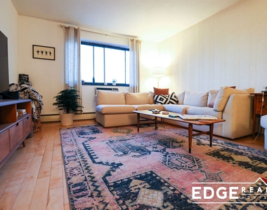 35 Glencoe St Apt 42 - Photo Thumbnail 5