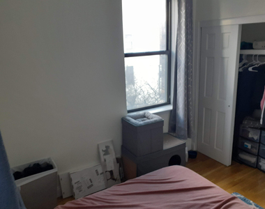400 West 45th Street - Photo Thumbnail 6