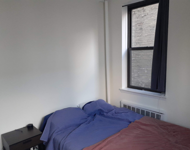 400 West 45th Street - Photo Thumbnail 8