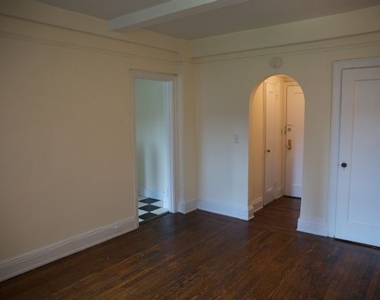 Furnished West Village Studio Available Short and Long-Term Full Kitchen - Photo Thumbnail 0