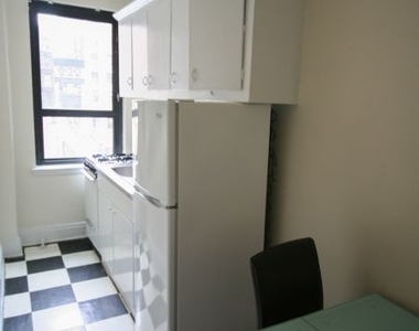 Furnished West Village Studio Available Short and Long-Term Full Kitchen - Photo Thumbnail 8