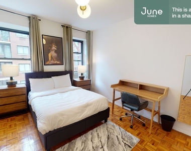 163 Stanton Street - Photo Thumbnail 6