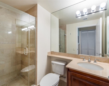 1500 Ocean Dr Apt 1207 - Photo Thumbnail 9