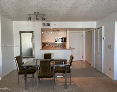 770 Claughton Island Dr #2107 - Photo Thumbnail 5