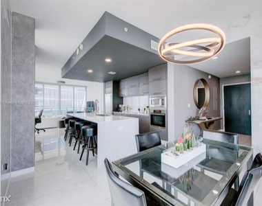 900 Biscayne Blvd #5212 - Photo Thumbnail 1