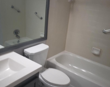 13105 Shadyside Ln #10-161 - Photo Thumbnail 9