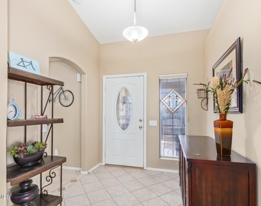 6232 E Palm Street - Photo Thumbnail 7