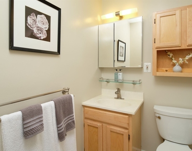 1308 Clifton St Nw Apt 217 - Photo Thumbnail 6