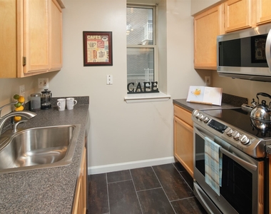 1308 Clifton St Nw Apt 217 - Photo Thumbnail 22